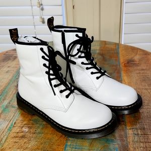 Dr. Martin White Boots